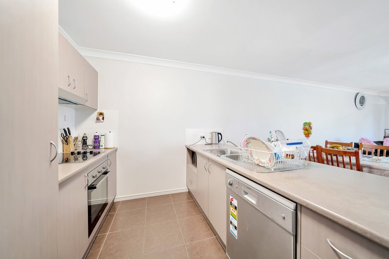 Photo - 2/94 Logan Reserve Road, Waterford West QLD 4133 - Image 2