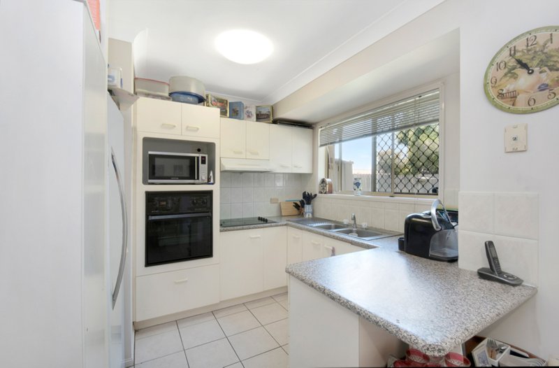 Photo - 2/94 Morris Road, Rothwell QLD 4022 - Image 2