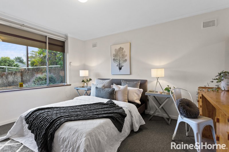 Photo - 294 O'Sullivan Beach Road, Morphett Vale SA 5162 - Image 6