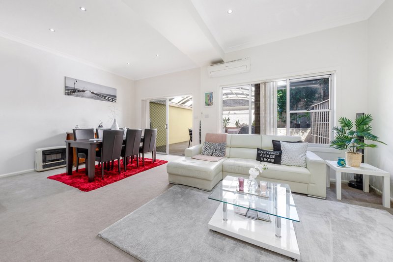 2/94 The Avenue, Bankstown NSW 2200