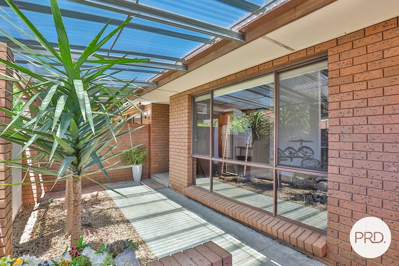 Photo - 294 Walnut Avenue, Mildura VIC 3500 - Image 2