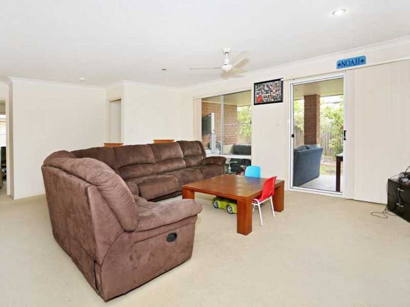 Photo - 29/44 Mclaren Rd , Nerang QLD 4211 - Image 2