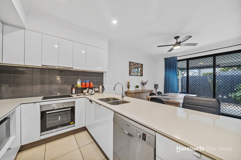 Photo - 29/46 Avondale Crescent, Parkinson QLD 4115 - Image 7