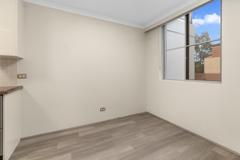 Photo - 29/5-7 Beresford Road, Strathfield NSW 2135 - Image 13