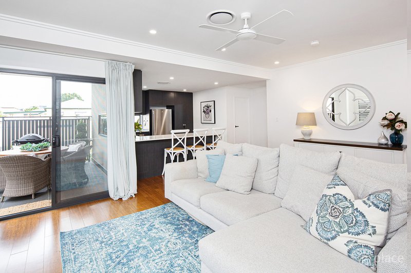 Photo - 2/95-97 York Street, Nundah QLD 4012 - Image 2