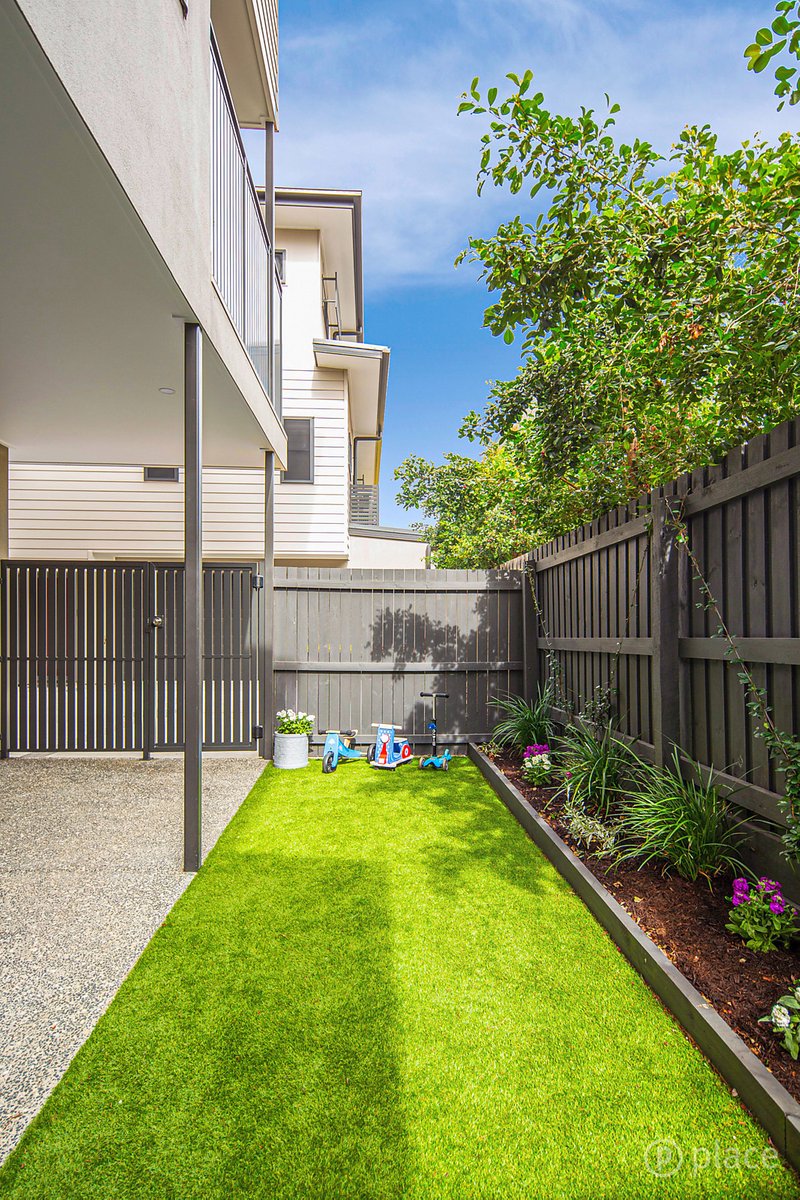 Photo - 2/95-97 York Street, Nundah QLD 4012 - Image 17