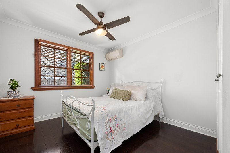 Photo - 2/95 Baringa Street, Morningside QLD 4170 - Image 15
