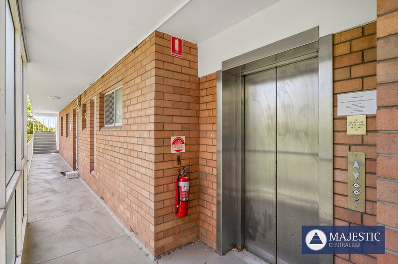 Photo - 2/95 Matheson Road, Applecross WA 6153 - Image 5