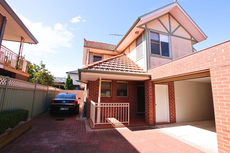 Photo - 2/95 Moreland Road, Coburg VIC 3058 - Image 2