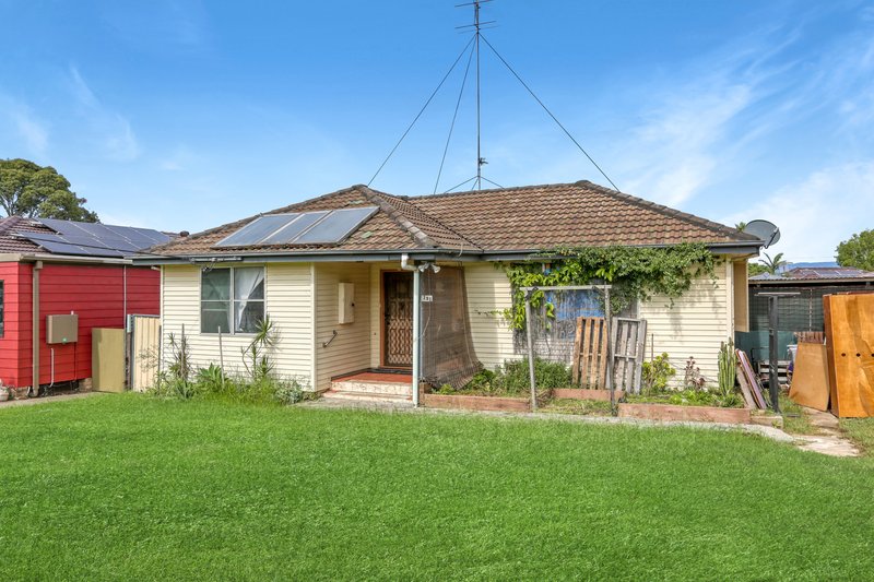 295 Northcliffe Drive, Berkeley NSW 2506