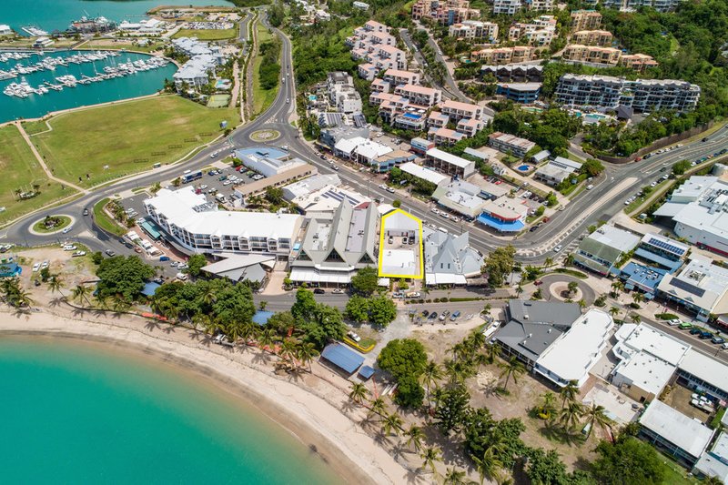 295 Shute Harbour Rd/Airlie Esplanade, Airlie Beach QLD 4802