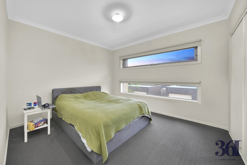 Photo - 29/5 Thomas Carr Drive, Tarneit VIC 3029 - Image 7