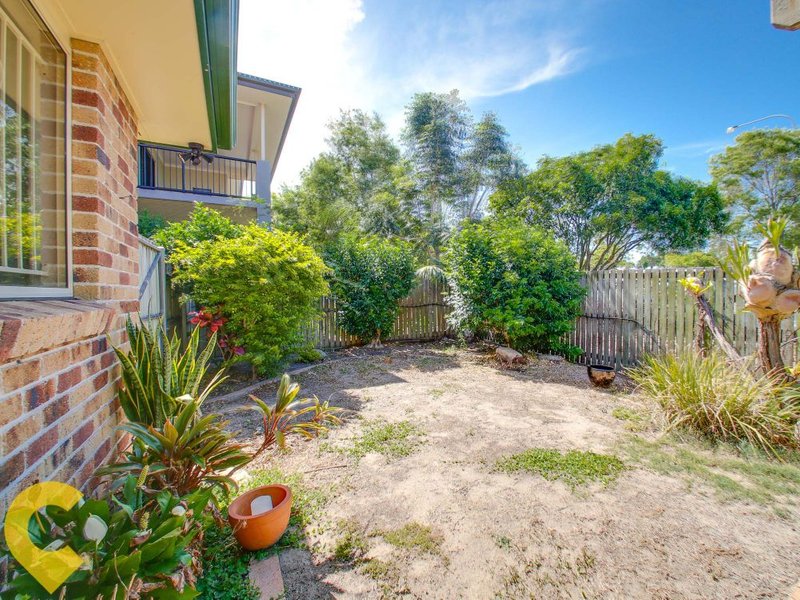 Photo - 2/95 Wallace Street, Chermside QLD 4032 - Image 8