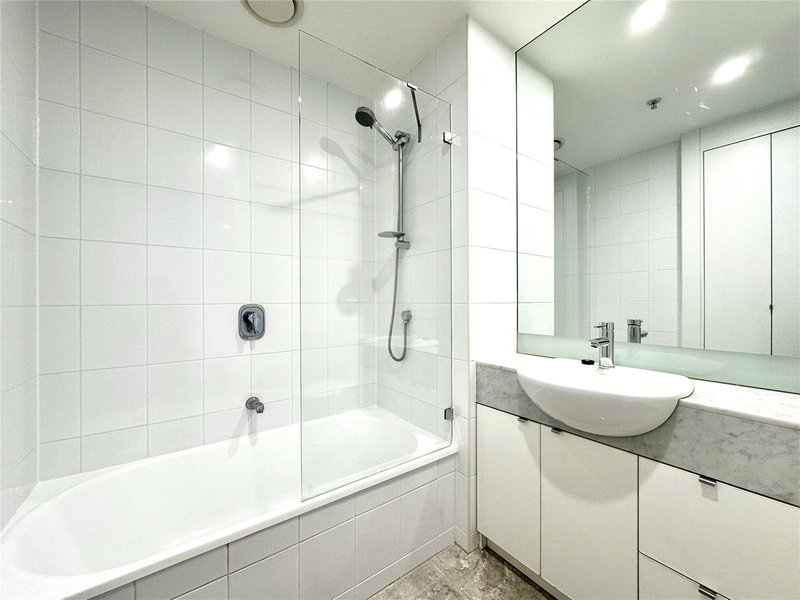 Photo - 295/173 City Road, Southbank VIC 3006 - Image 11