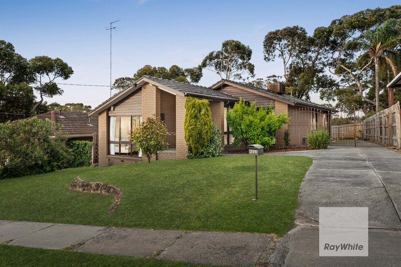 296 Carrick Drive, Gladstone Park VIC 3043