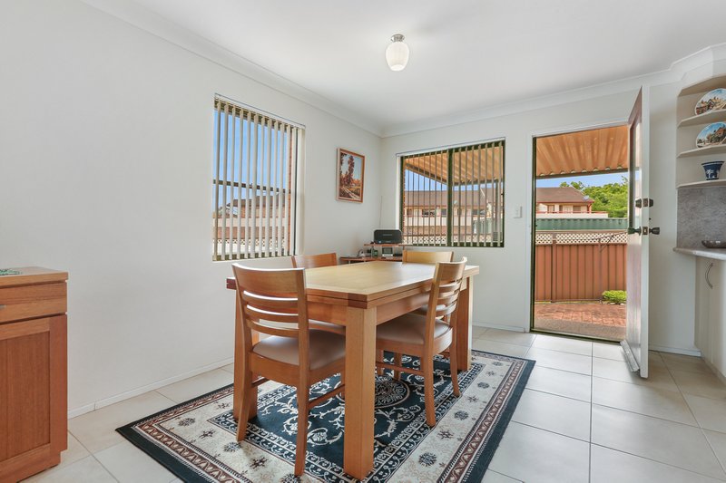 Photo - 2/96 Central Road, Unanderra NSW 2526 - Image 4