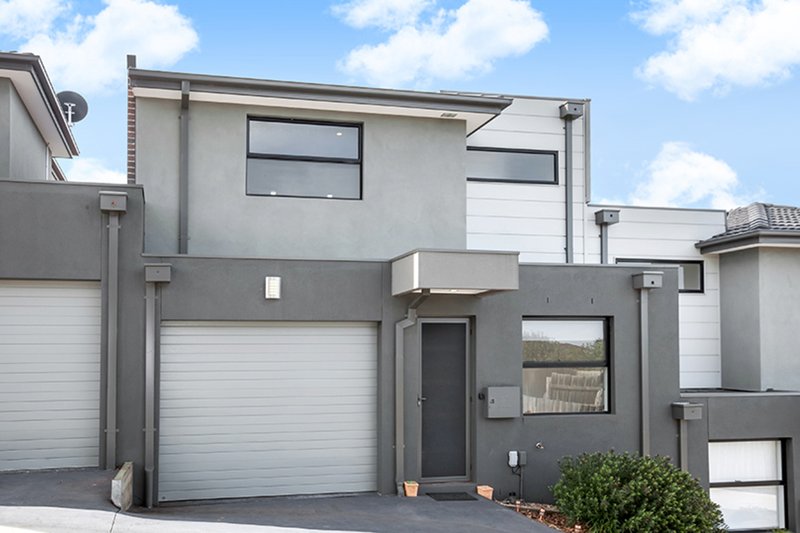 Photo - 2/96 Darebin Boulevard, Reservoir VIC 3073 - Image 1