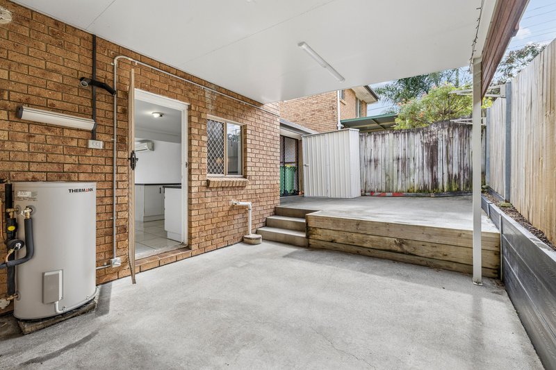 Photo - 2/96 Smith Road, Woodridge QLD 4114 - Image 11