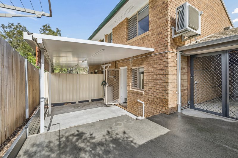Photo - 2/96 Smith Road, Woodridge QLD 4114 - Image 12