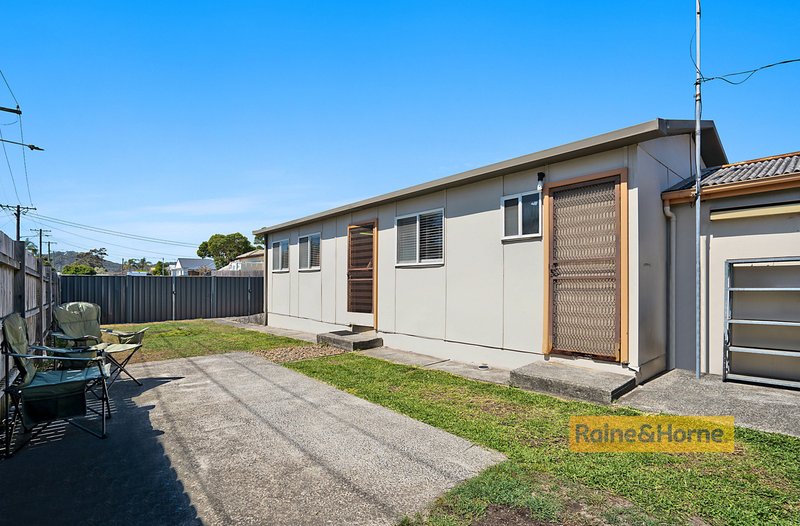 Photo - 296A Trafalgar Avenue, Umina Beach NSW 2257 - Image 4