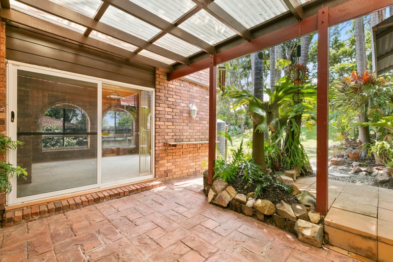 Photo - 297 Central Street, Arundel QLD 4214 - Image 4