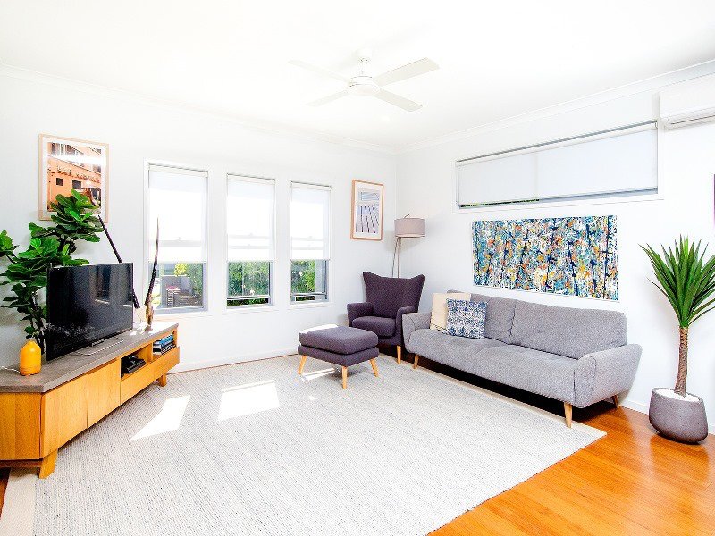 Photo - 2/97 Ison Street, Morningside QLD 4170 - Image 4