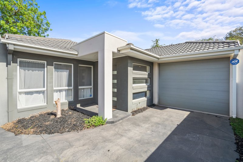 2/97 Paget Avenue, Glenroy VIC 3046