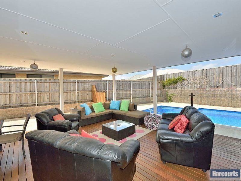 Photo - 297 Peelwood Parade, Halls Head WA 6210 - Image 3