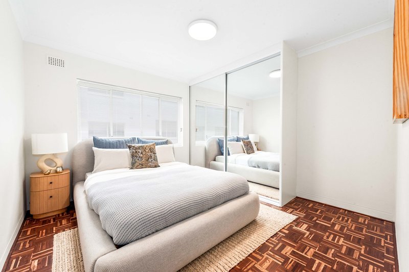 Photo - 2/97 Queenscliff Road, Queenscliff NSW 2096 - Image 3