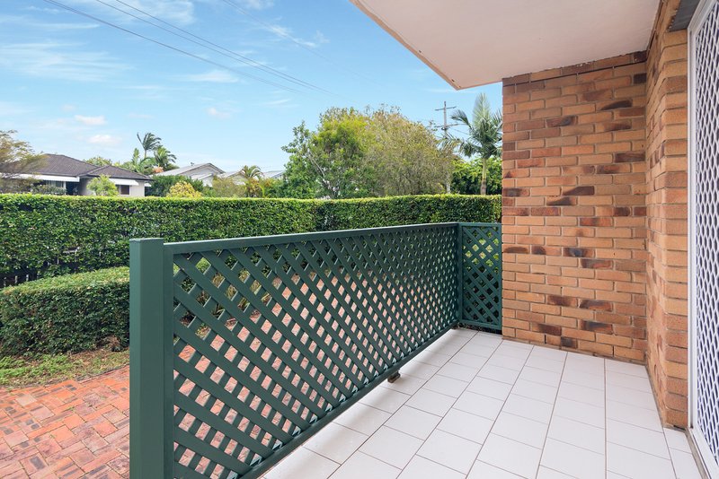 Photo - 2/97 Ryans Road, Nundah QLD 4012 - Image 2