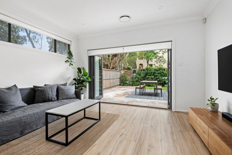 Photo - 298 Belmont Street, Alexandria NSW 2015 - Image 2