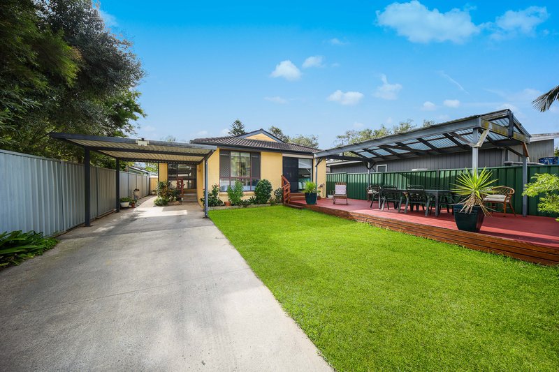 Photo - 2/98 Brisbane Avenue, Umina Beach NSW 2257 - Image 1