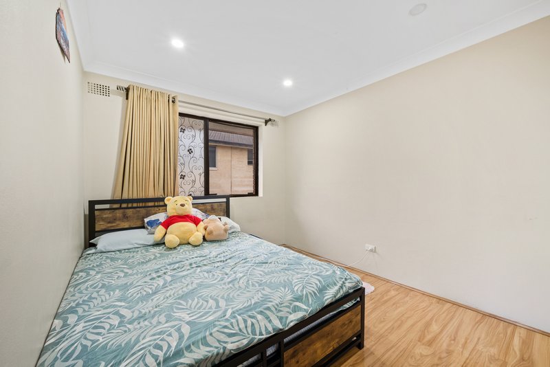 Photo - 2/98 Northumberland Road, Auburn NSW 2144 - Image 16