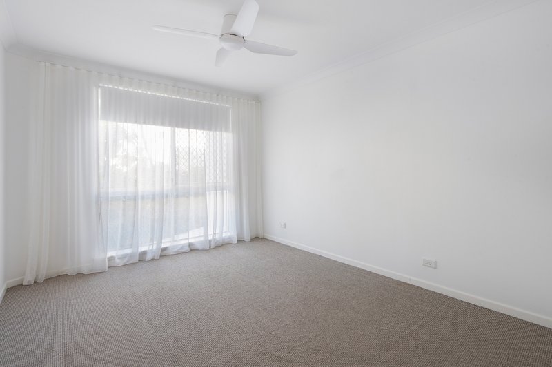 Photo - 2/98 Seagull Avenue, Mermaid Beach QLD 4218 - Image 5