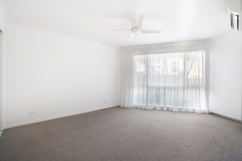 Photo - 2/98 Seagull Avenue, Mermaid Beach QLD 4218 - Image 6