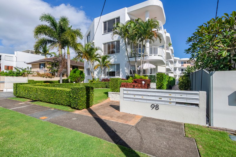 Photo - 2/98 Seagull Avenue, Mermaid Beach QLD 4218 - Image 12