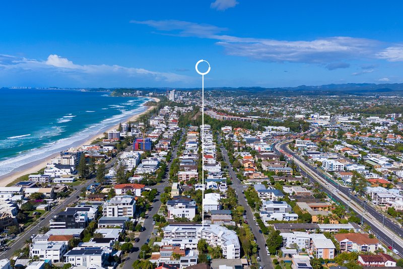 Photo - 2/98 Seagull Avenue, Mermaid Beach QLD 4218 - Image 14