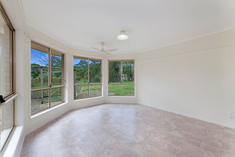 Photo - 298 Sylvan Drive, Moore Park Beach QLD 4670 - Image 8