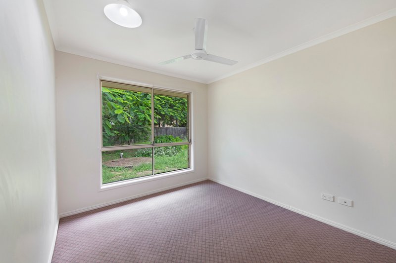 Photo - 298 Sylvan Drive, Moore Park Beach QLD 4670 - Image 14