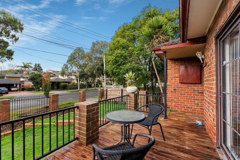 Photo - 298 Waverley Road, Mount Waverley VIC 3149 - Image 8