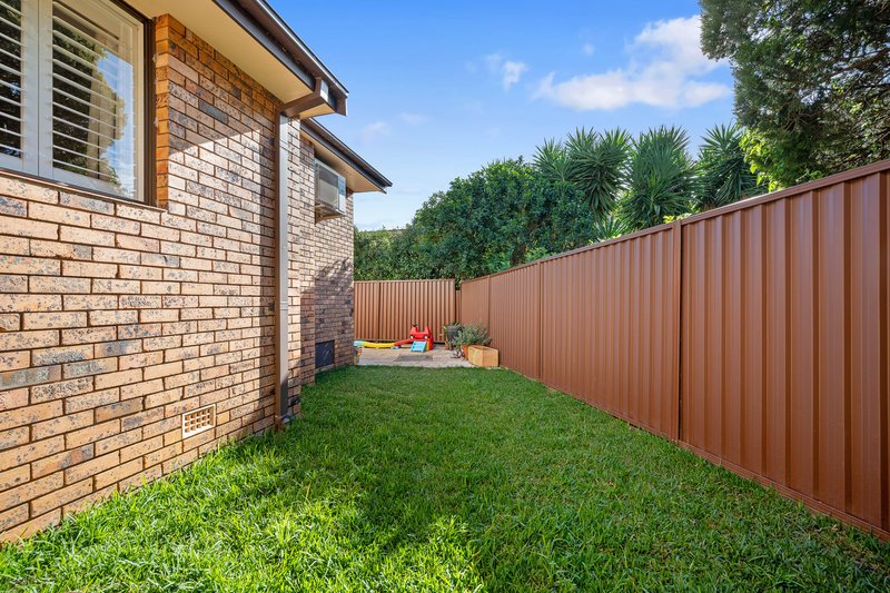 Photo - 2/99 Baumans Road, Peakhurst NSW 2210 - Image 3