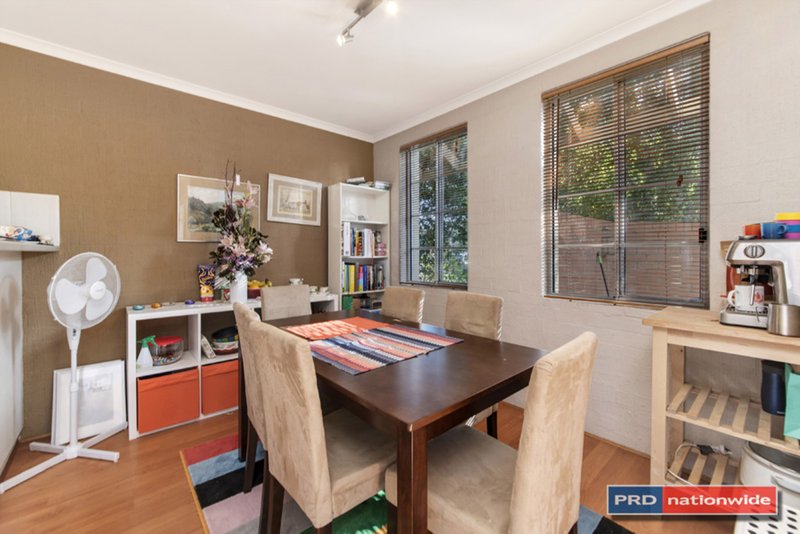 Photo - 29/9 Howitt Street, Kingston ACT 2604 - Image 3