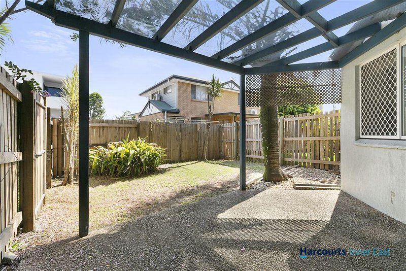 Photo - 2/99 Kates Street, Morningside QLD 4170 - Image 7