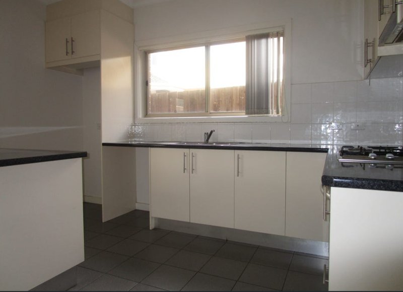 Photo - 2/99 Kitchener Street, Broadmeadows VIC 3047 - Image 2