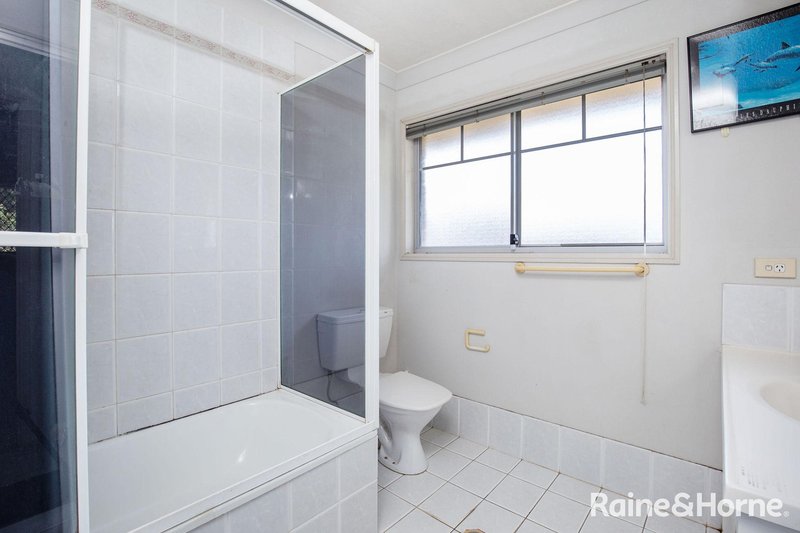 Photo - 29/9 Lawrence Close, Robertson QLD 4109 - Image 8