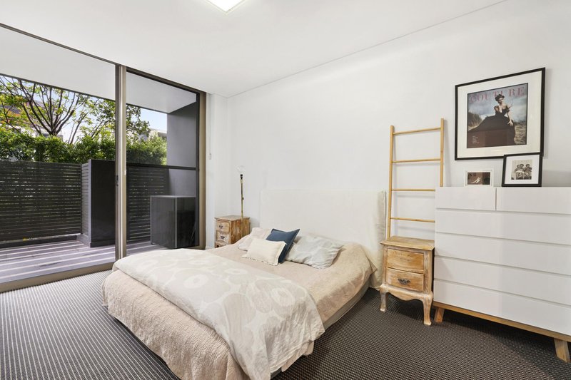 Photo - 29/9 Mallard Lane, Warriewood NSW 2102 - Image 5