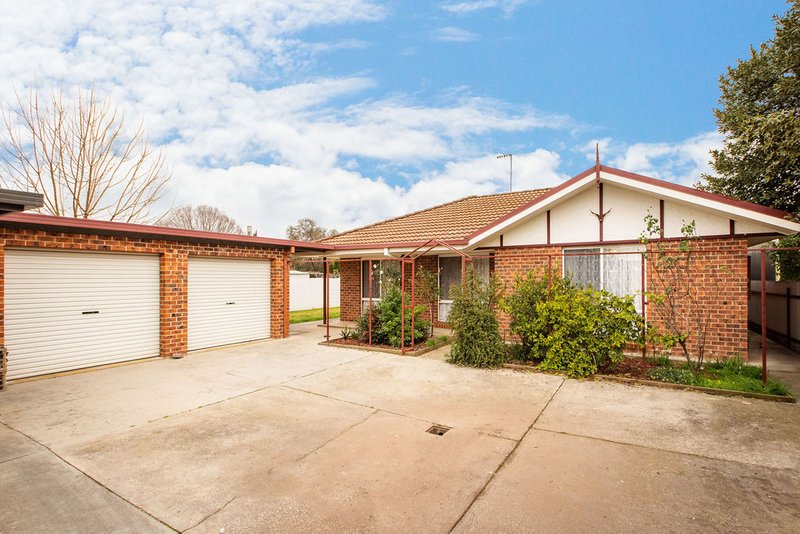 Photo - 2/99 Mitchell Street, Wodonga VIC 3690 - Image 14