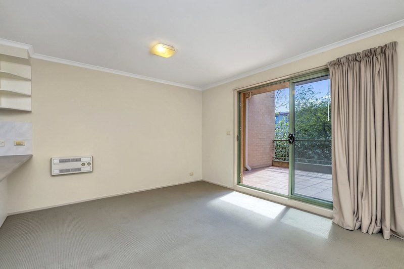 Photo - 29/9 Oxley Street, Griffith ACT 2603 - Image 4