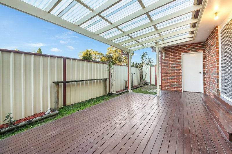 Photo - 2/99 Queen Street, Revesby NSW 2212 - Image 5