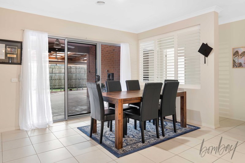 Photo - 299 Waterview Boulevard, Craigieburn VIC 3064 - Image 6